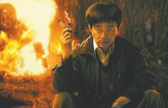 王宝强那鹰视狼顾的样子缩略图