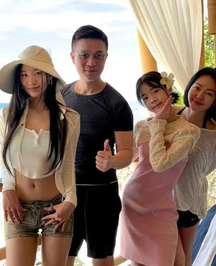 小S没离成婚，不是她不想离，是许雅钧不敢离吧