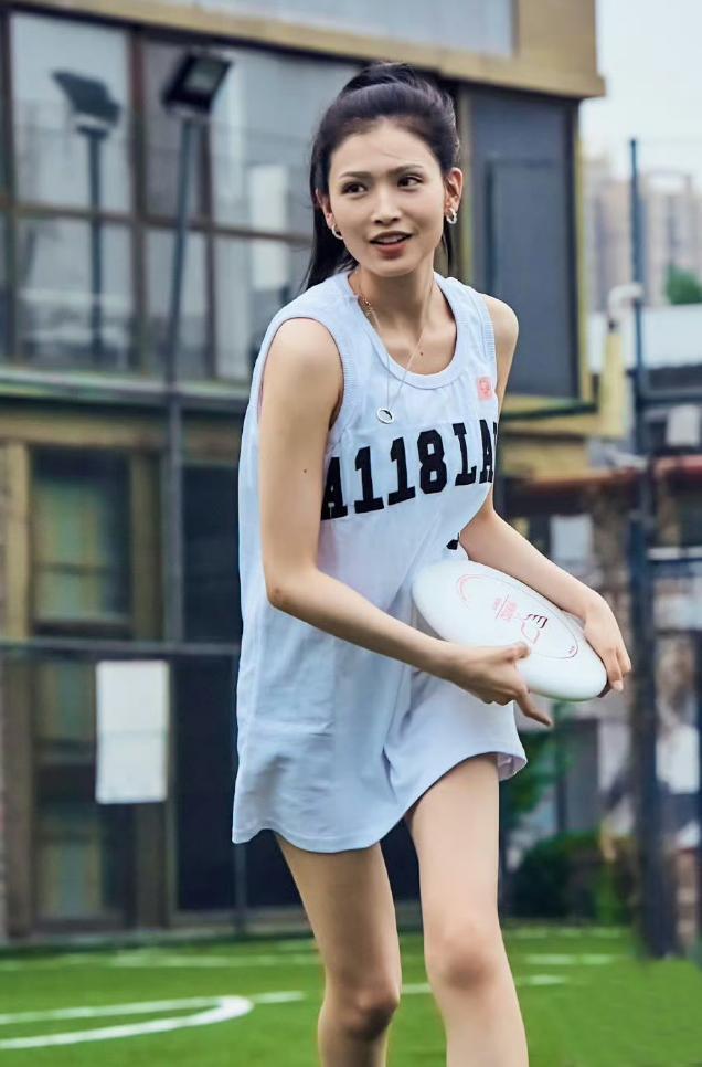 真遗憾！《无忧渡》的女演员夏依丹才24岁就因为车祸去世了