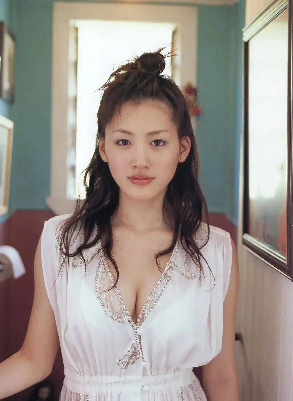 绫濑遥又纯又撩，魅力停不下来