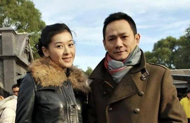 华表影帝在老婆葬礼上哭晕，发誓不再娶，16年他真没再找吗？