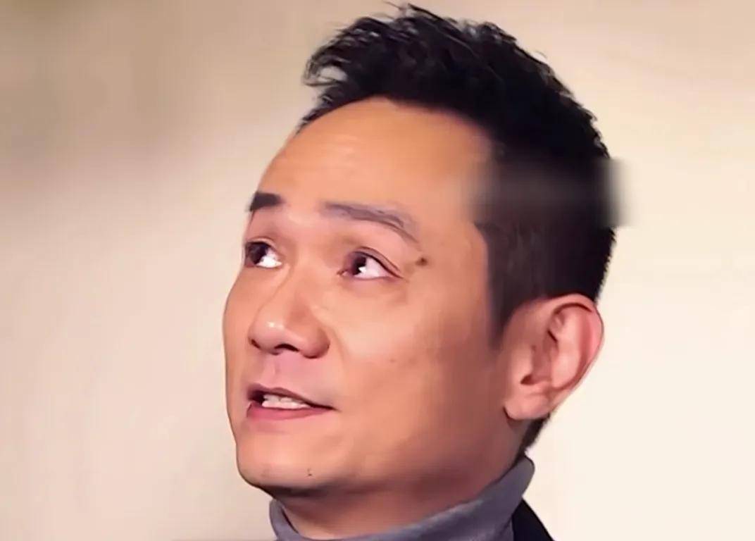 华表影帝在老婆葬礼上哭晕，发誓不再娶，16年他真没再找吗？