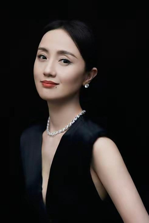 朱媛媛离世两月仍牵动人心：蒋勤勤含泪追忆挚友，辛柏青独自扛起家庭重担