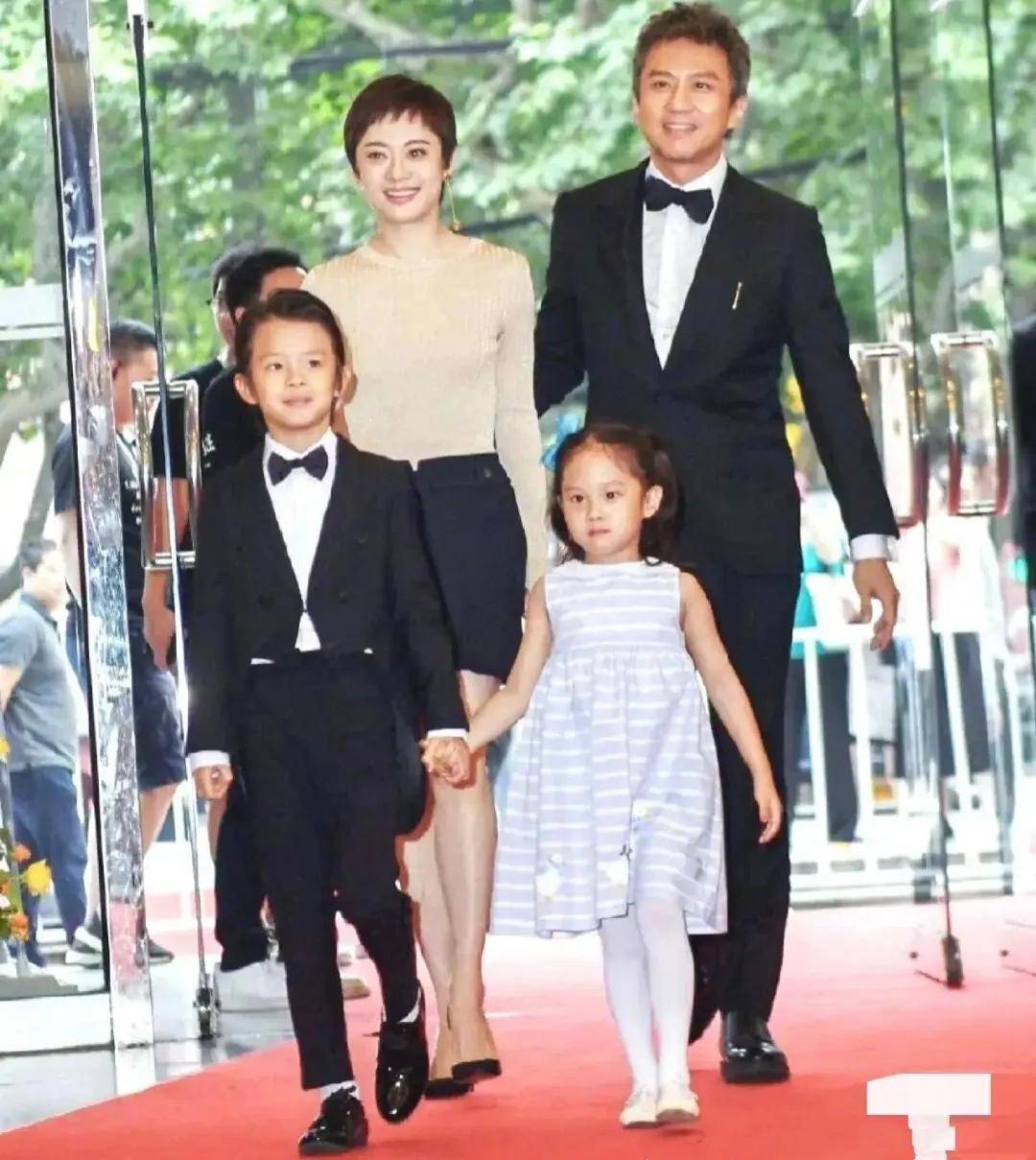 孙俪邓超家庭影像走红：孩子眼中的妈妈，才是幸福最真实的模样