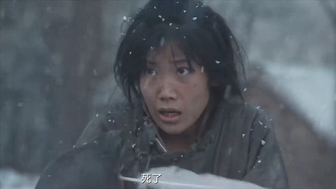 人性之恶的深渊：从青梅竹马到冷血恶魔，封铁头的堕落之路