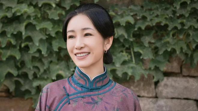 宁家吝啬毁女姻缘，费氏仁厚赢人心：两个豪门的天差地别