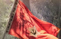 《浴血荣光》全集百度云【HD1280PMKV国语中字】加长版迅雷网盘资源下载缩略图