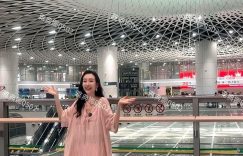 逆龄女神的真实人生：王鸥素颜现身地铁站，单亲妈妈的坚韧与温柔缩略图