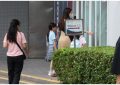 方媛孕八月亲接送女，郭富城坦言：做错事会向女儿道歉缩略图