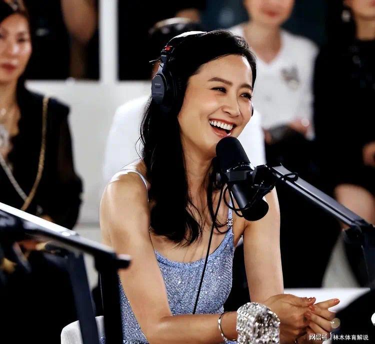 从豪门弃妇到好莱坞新星：陈法拉的自我救赎与重生之路
