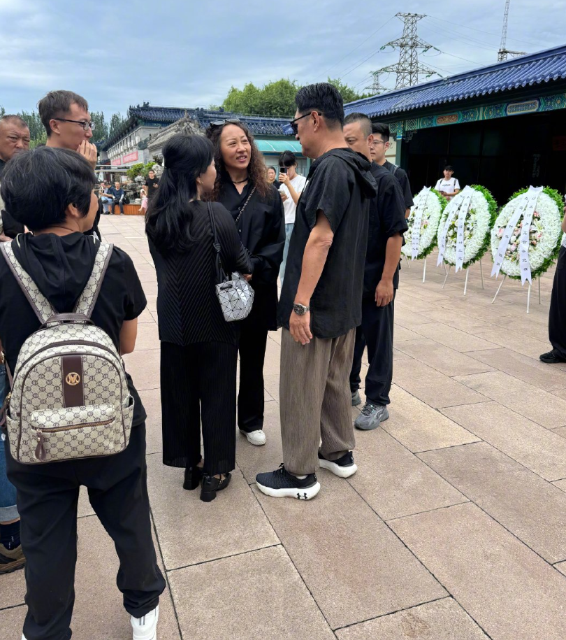 歌手千百惠在北京办追悼会，最后心愿是盼台湾回家