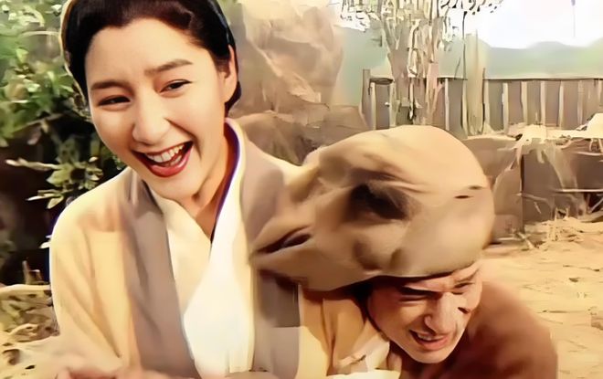 一见杨过误终身咋回事？李莫愁两回躺他怀里给出答案啦