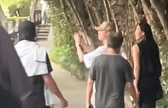 鹿晗南昌演唱会结束，和邓超全家游公园，超姐亮相气场全开缩略图
