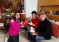 77岁还能上春晚压轴，没孩子却有一堆人过年给她拜年缩略图