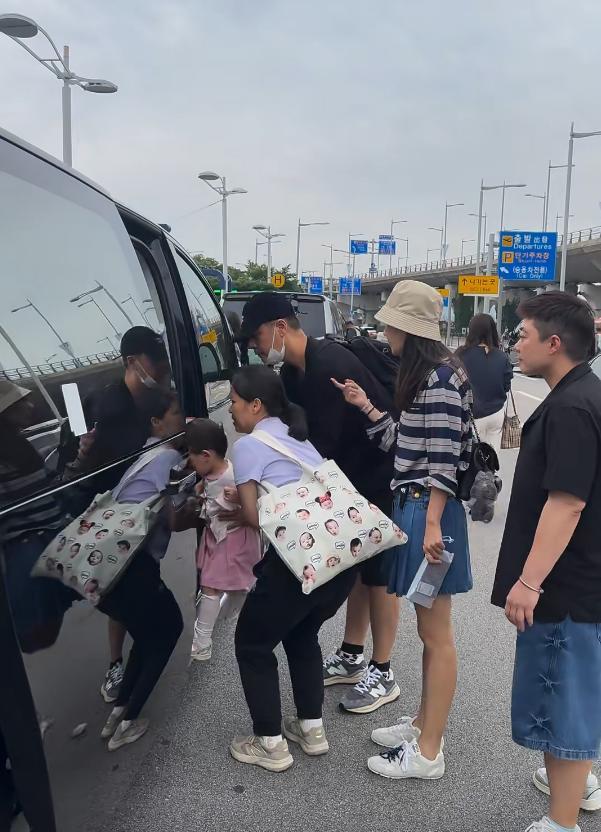 哎呀，服务出小状况了，提示登录凭证无效
