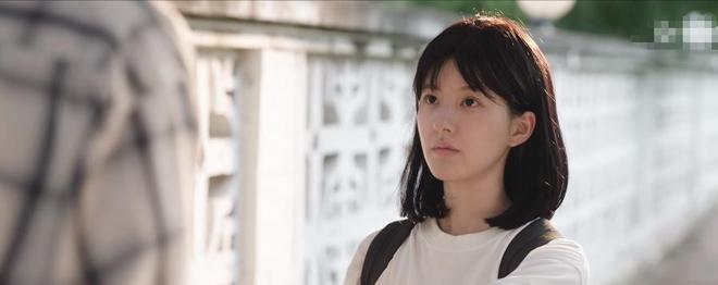 《许我耀眼》迅雷BT资源下载[mkv]高清片源[HD1280P]