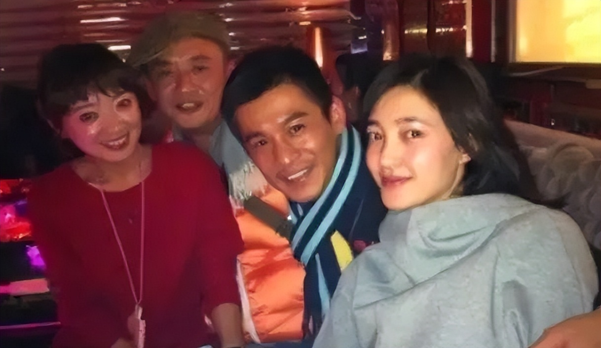王丽坤和他同居8年，把青春都给了他，结果他转身娶了别人