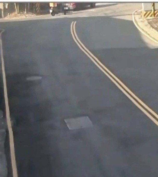 黄子佼开车撞了摩托居然没停车？本人回应：真没感觉