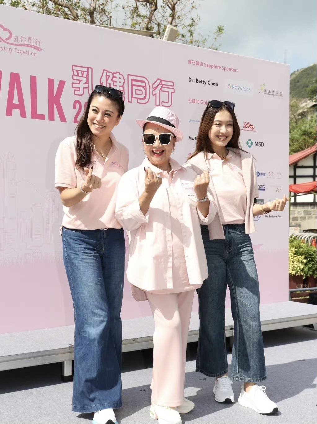 TVB前顶流女星现在搞副业，说有人追就闪婚，以前还被说爱财