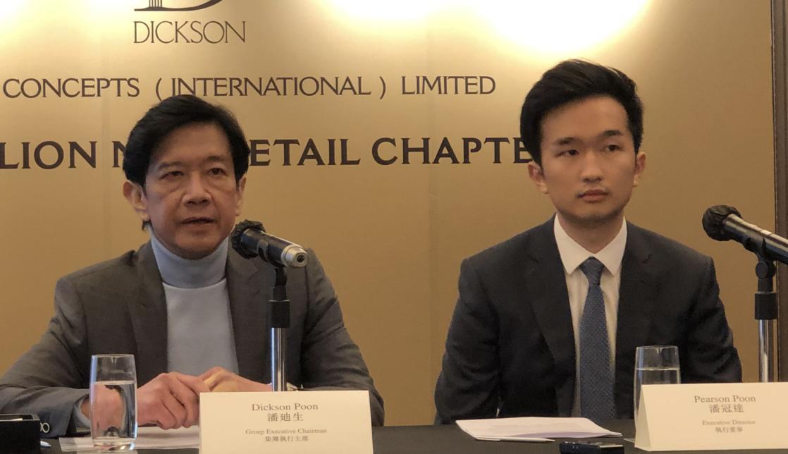 杨紫琼69岁前夫退居二线，31岁大儿子接班百亿家族生意，新婚才半个月