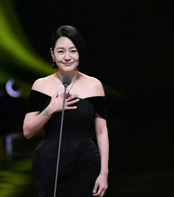 小S透露复出时间，还想和具俊晔一起给大S办画展