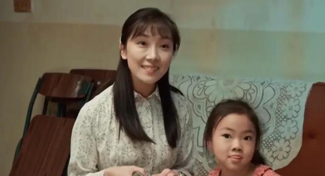 依依向北风:俞乐山成了劳保大王,暖暖当了乡村教师,王潇又恨又可怜插图2 依依向北风:俞乐山成了劳保大王,暖暖当了乡村教师,王潇又恨又可怜